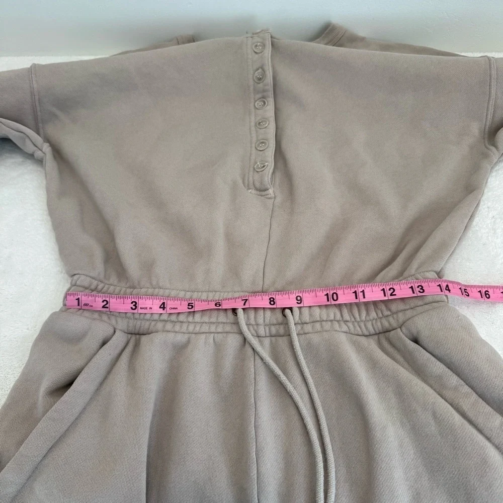 Citizens of Humanity LouLou Fleece Romper Size M in Feather‎ Z233-31